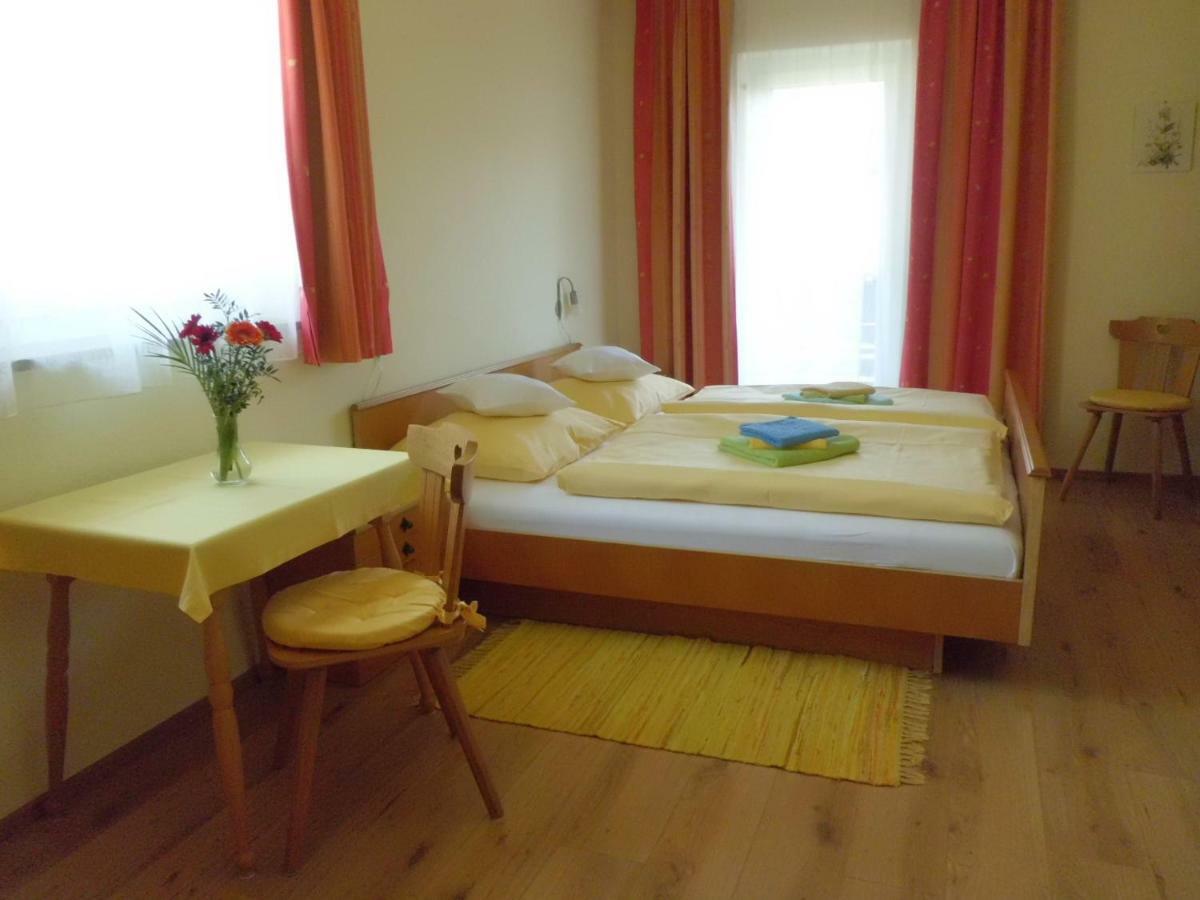Haus Susanne Apartment Бад Клайнкирххайм Екстериор снимка